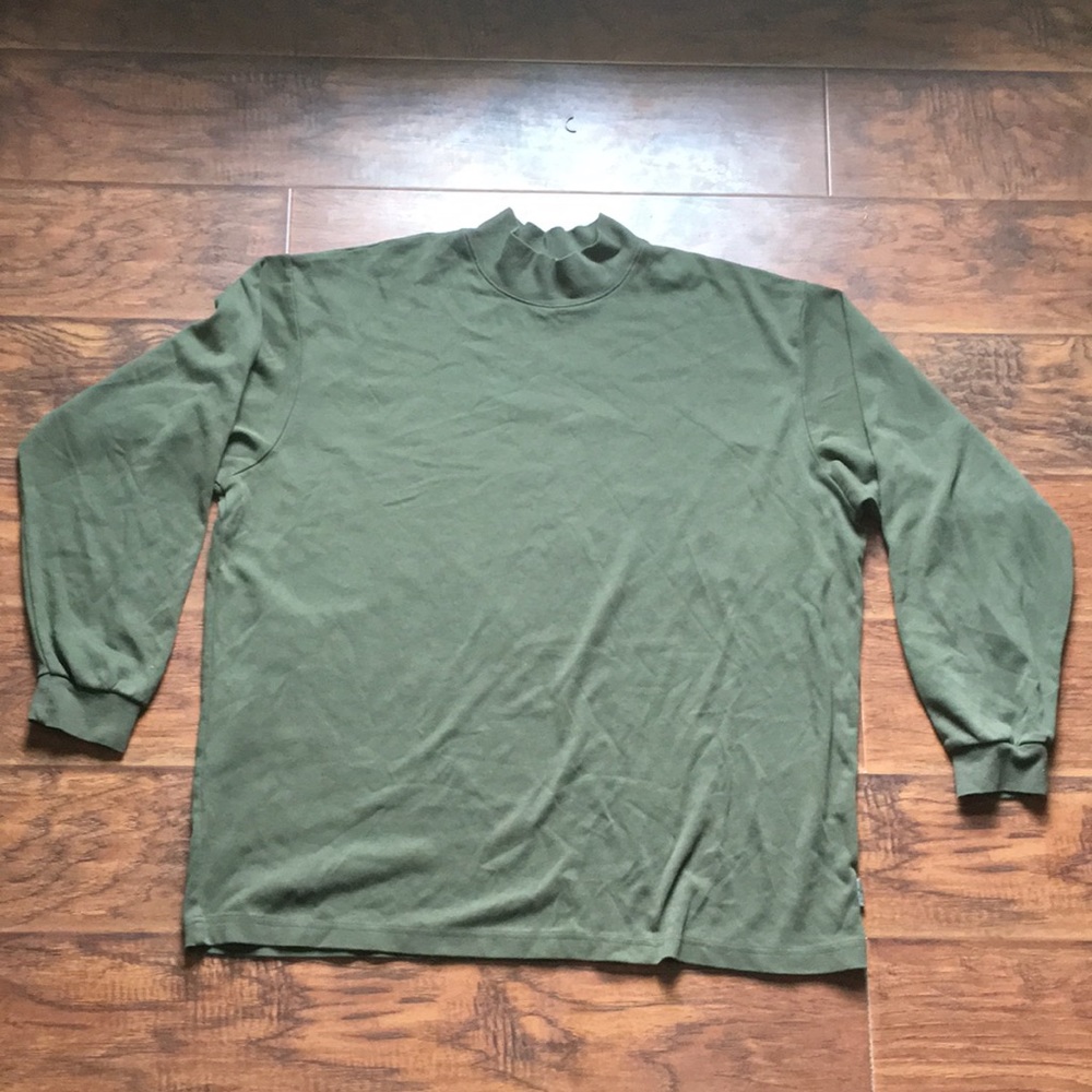 Vintage Woolrich Turtleneck Long Sleeve. Mens XXL